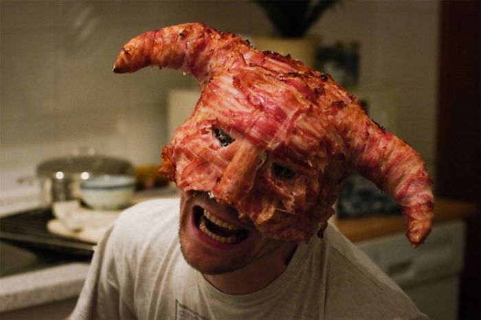 The Brand New And Unique SKYRIM Mask!!!