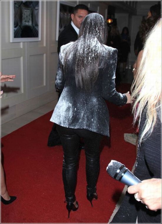 Kim Kardashian voli BIJELO! ;)